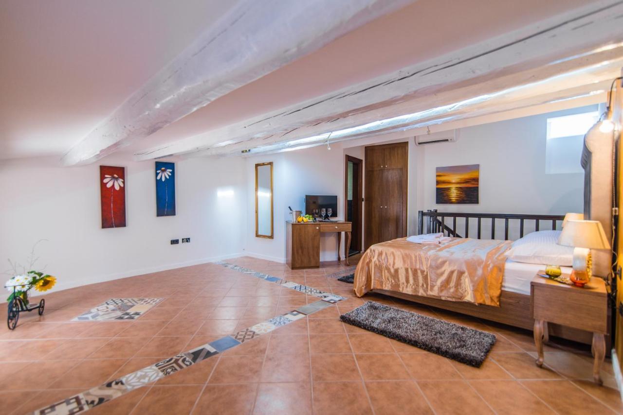 Bella Natka Bed&Breakfast Rovinj Bagian luar foto