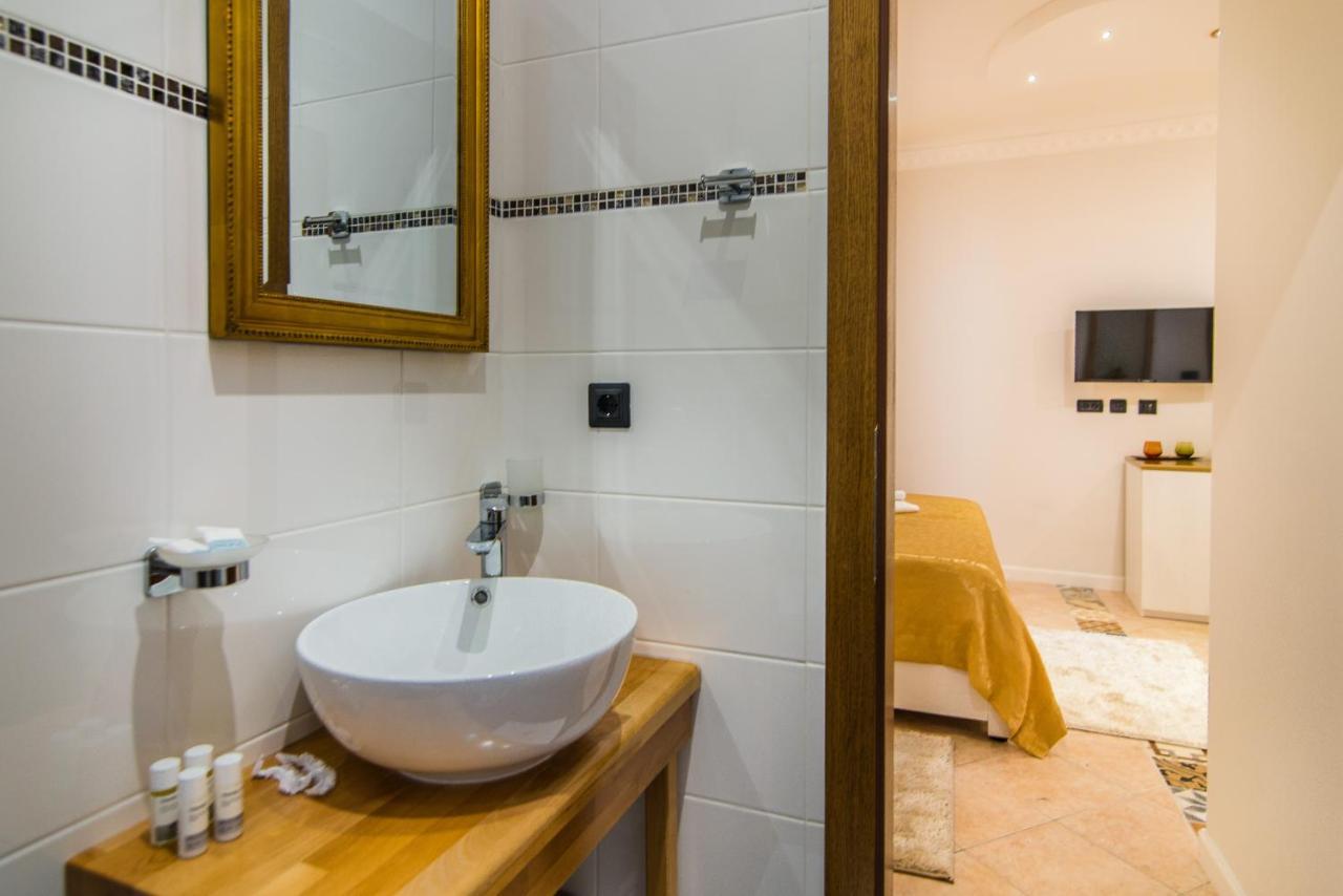 Bella Natka Bed&Breakfast Rovinj Bagian luar foto